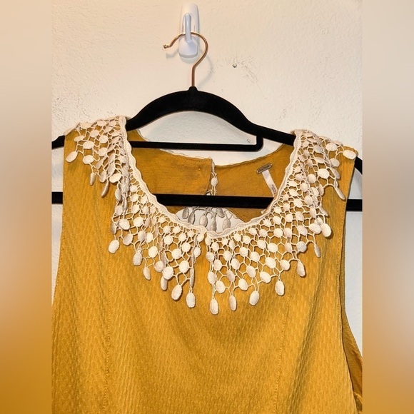 NWT free people women’s mustard yellow boho open back mini dress M fall crochet - Picture 5 of 11